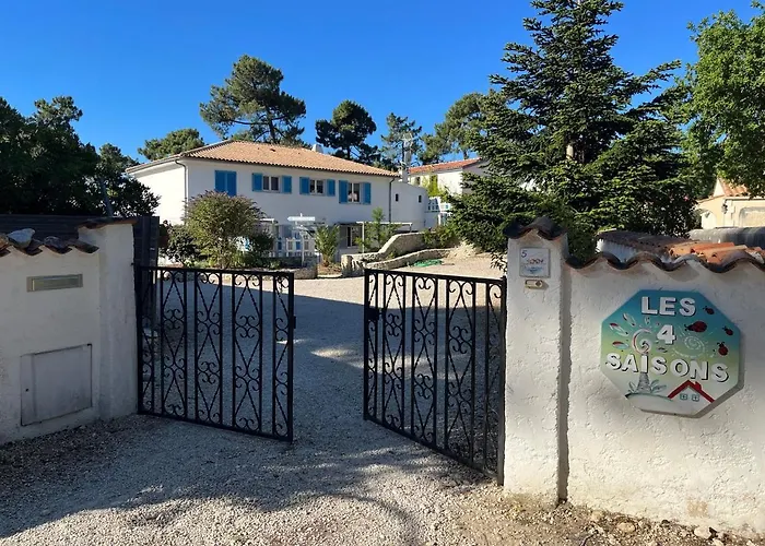 Maisonnette Maumusson بيت للعطل *